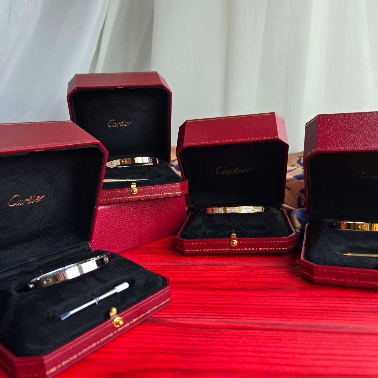 Cartier Love — 4 цвета в фирменных коробках