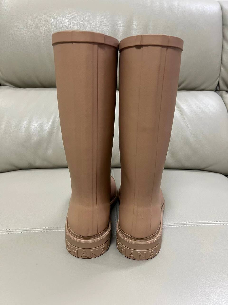 Chanel Rubber Boots — подошва