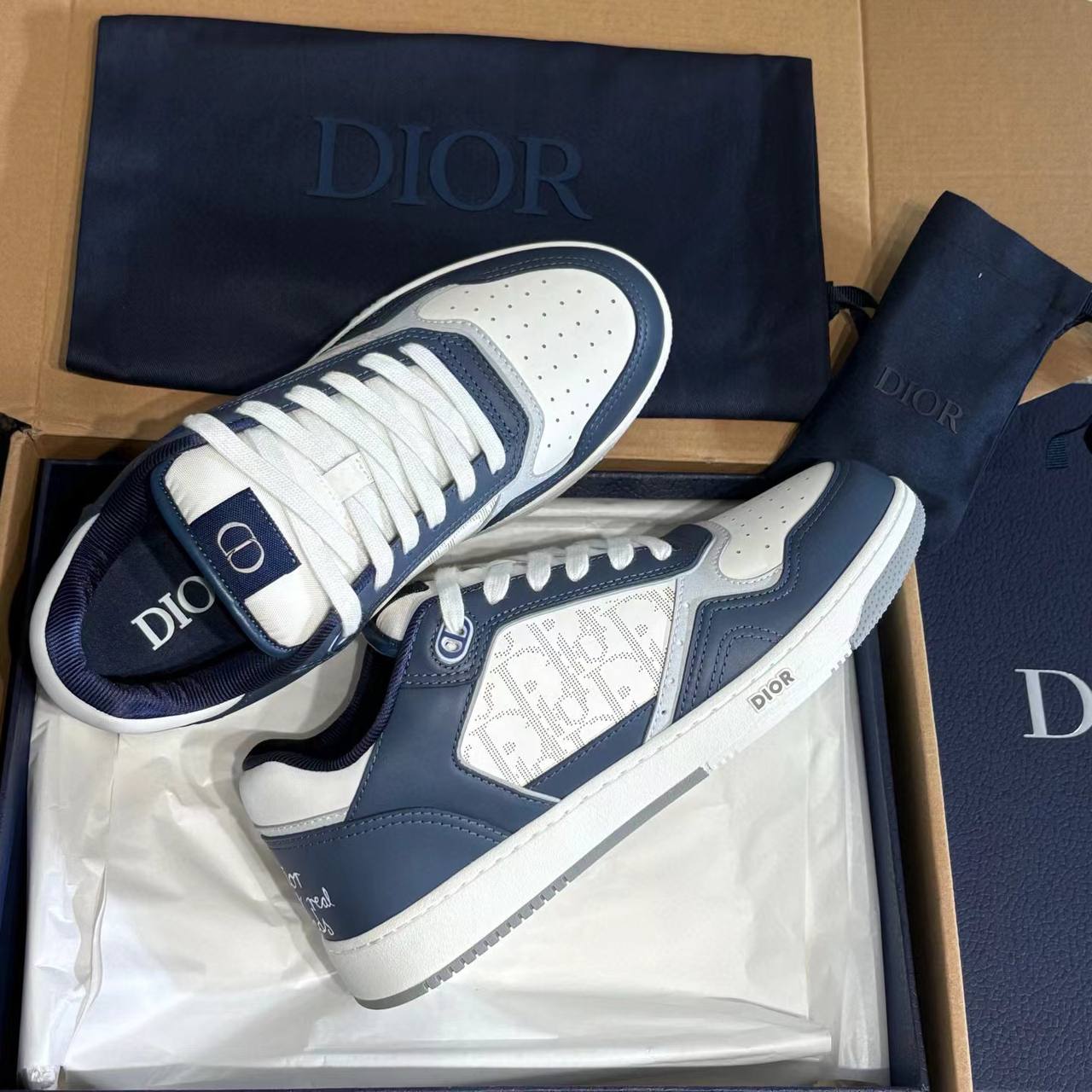 Dior B27 — комплект
